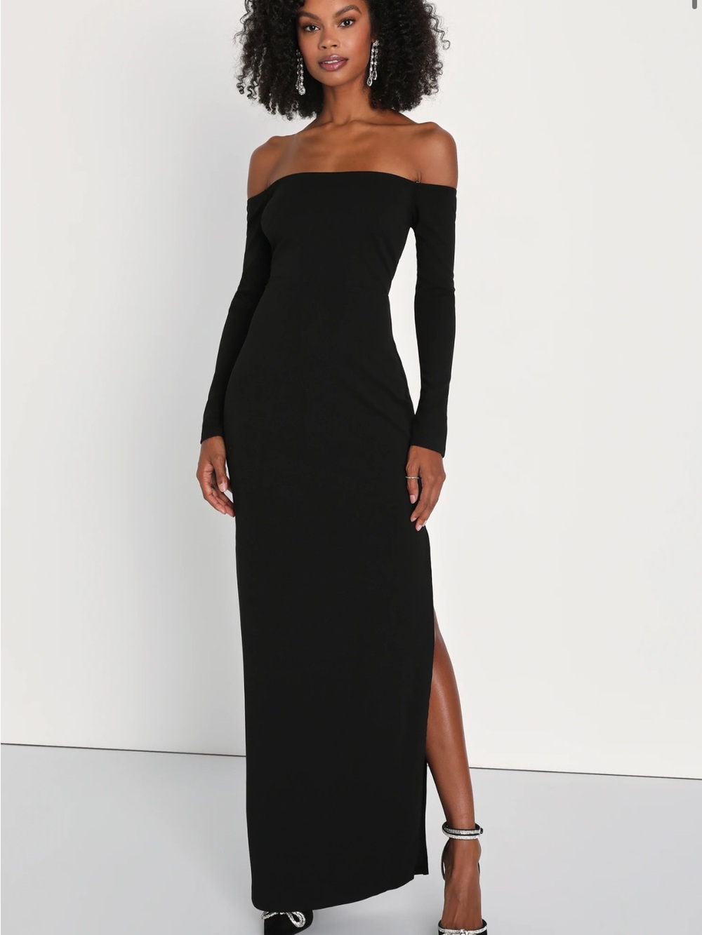 Lulu's Stunning Excellence Black Long-Sleeve Off-Shoulder Evening Gown - Picture 3 of 3